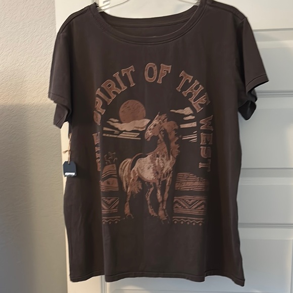 SHYANNE WM brown SHORT SLEEVE horse GRAPHIC BOYFRIEND TEE XXL plus-size - Picture 1 of 16